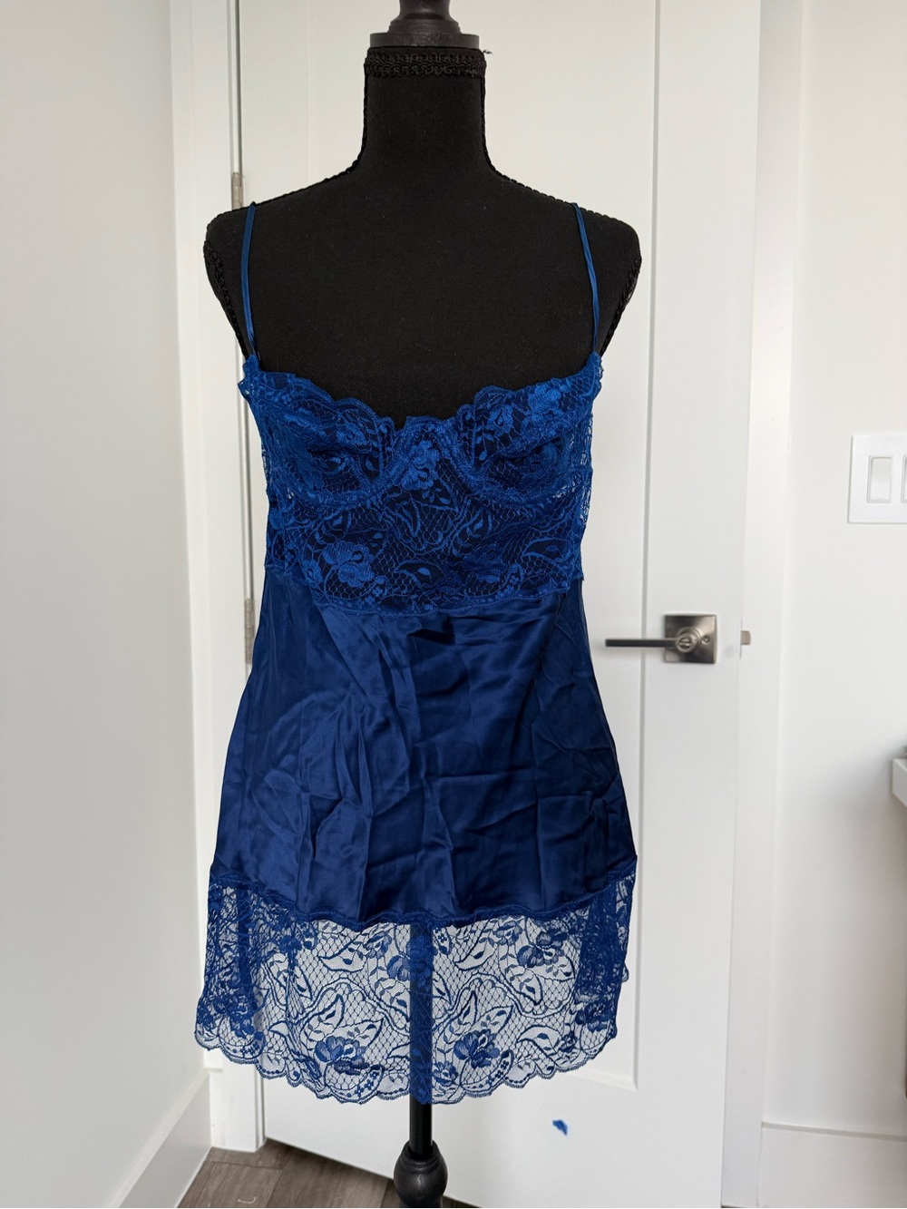 Victoria’s Secret • Slip